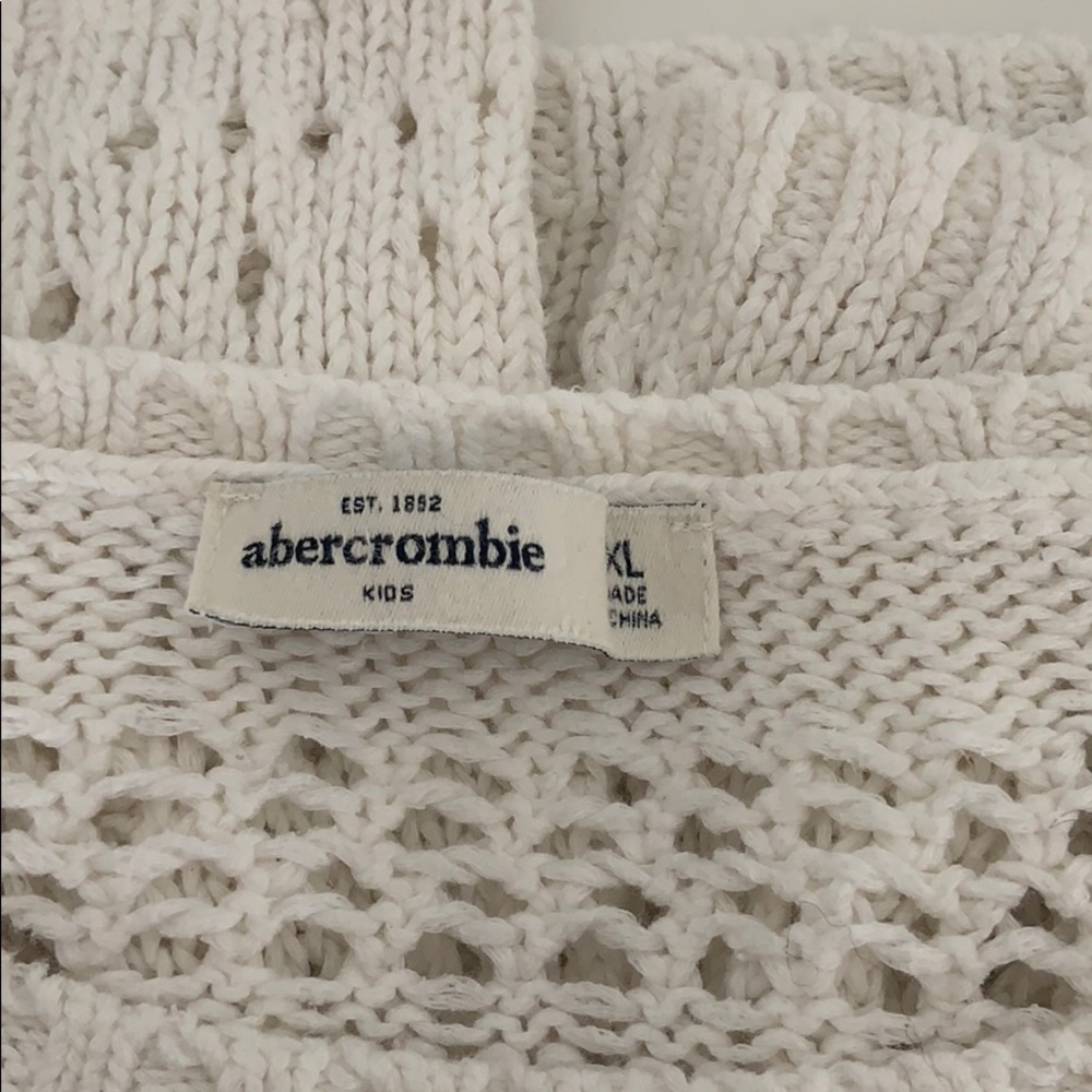Sweater - Picture 3 of 3